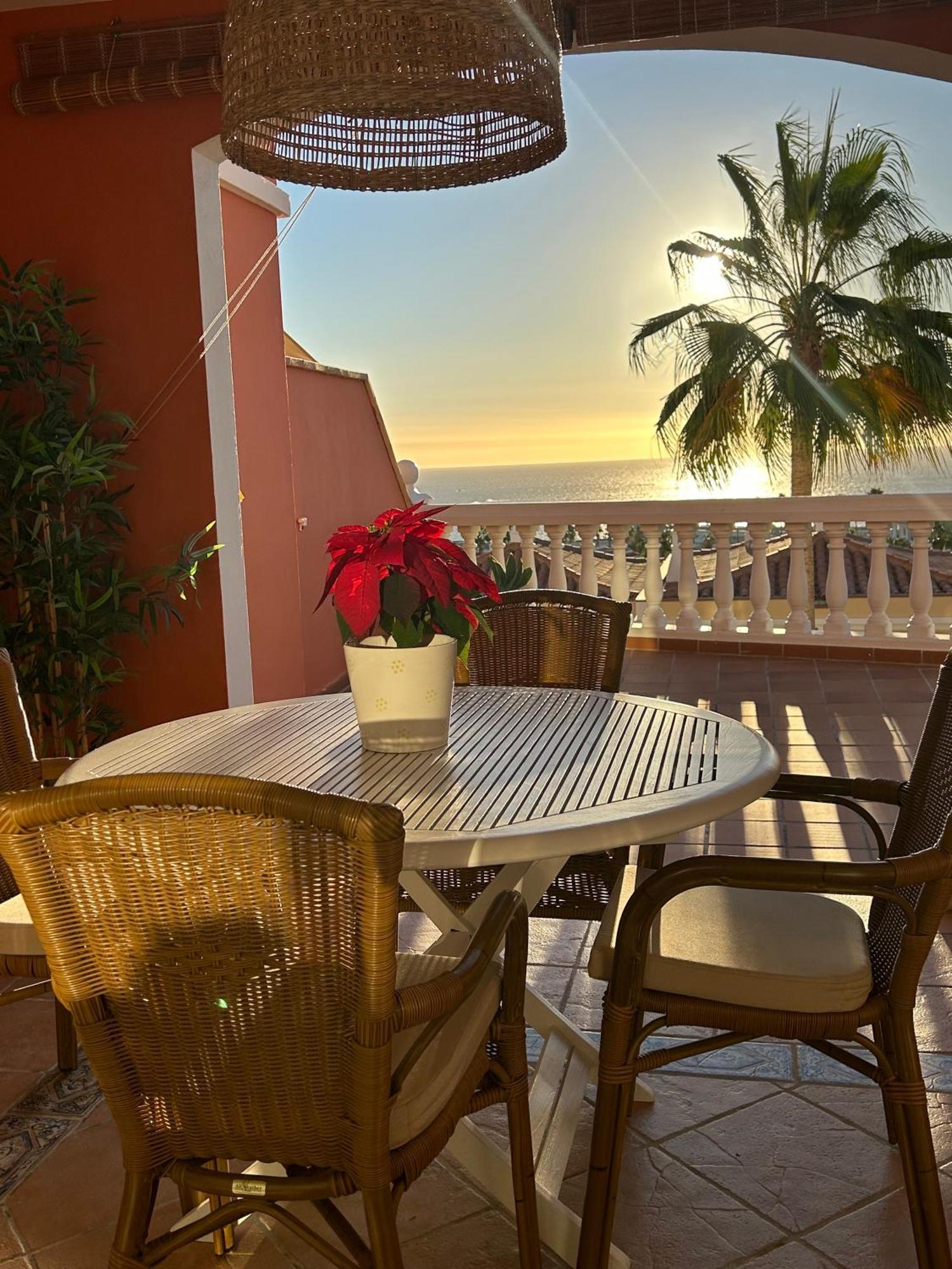 Playa Del Duque-Amazing Views 2 Bedroom Costa Adeje  ภายนอก รูปภาพ