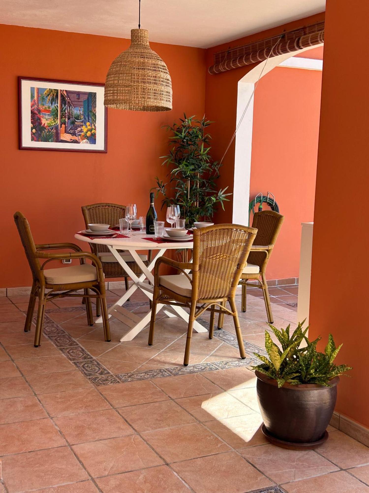 Playa Del Duque-Amazing Views 2 Bedroom Costa Adeje  ภายนอก รูปภาพ