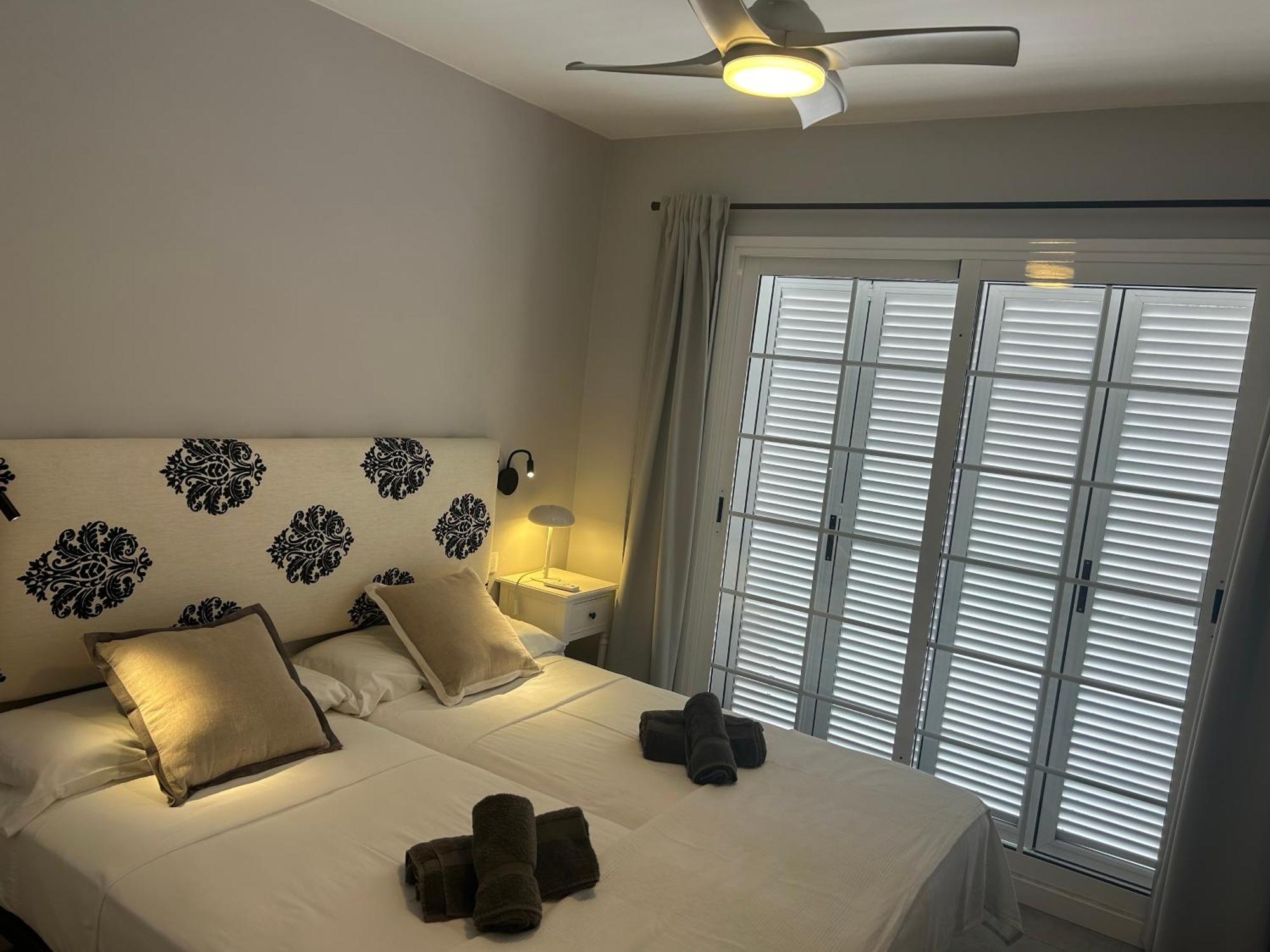 Playa Del Duque-Amazing Views 2 Bedroom Costa Adeje  ภายนอก รูปภาพ