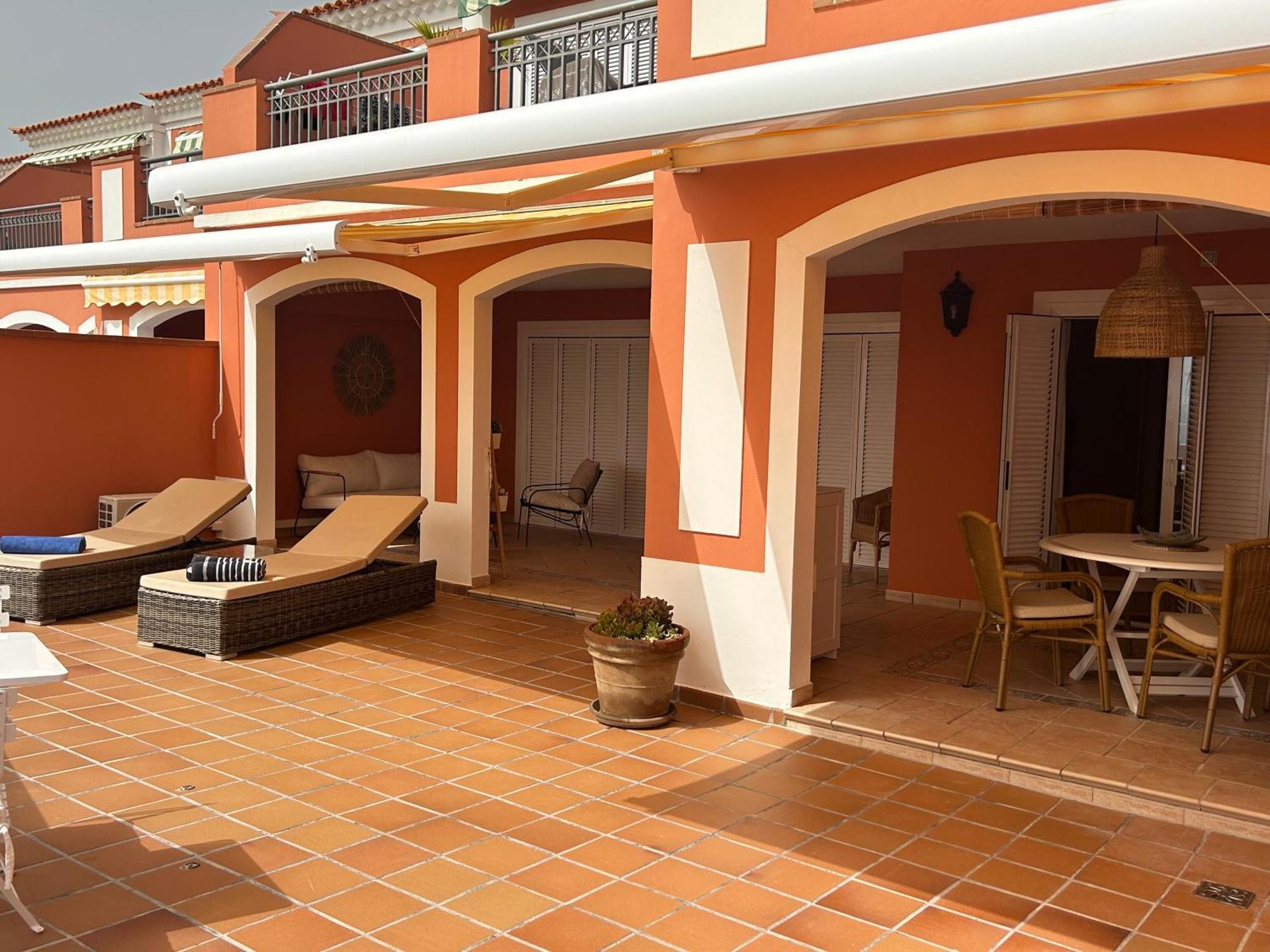 Playa Del Duque-Amazing Views 2 Bedroom Costa Adeje  ภายนอก รูปภาพ
